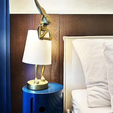 Ambient Lounge With Sundeck And Free Parking Apartamento