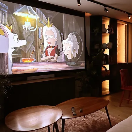 דירה Ambient Lounge With Sundeck And Free Parking ברטיסלאבה