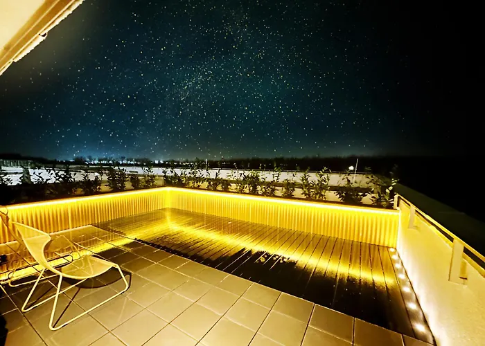 Ambient Lounge With Sundeck And Free Parking * Pozsony