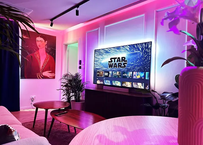 Apartment Ambient Lounge With Sundeck And Free Parking *