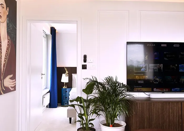 Apartman Ambient Lounge With Sundeck And Free Parking