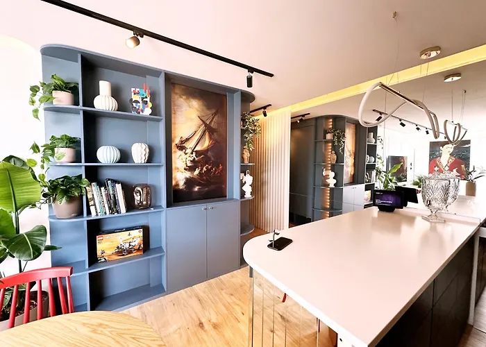 Ambient Lounge With Sundeck And Free Parking Apartman Pozsony