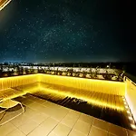 Ambient Lounge With Sundeck And Free Parking * Bratislava