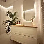 Ambient Lounge With Sundeck And Free Parking Appartamento *