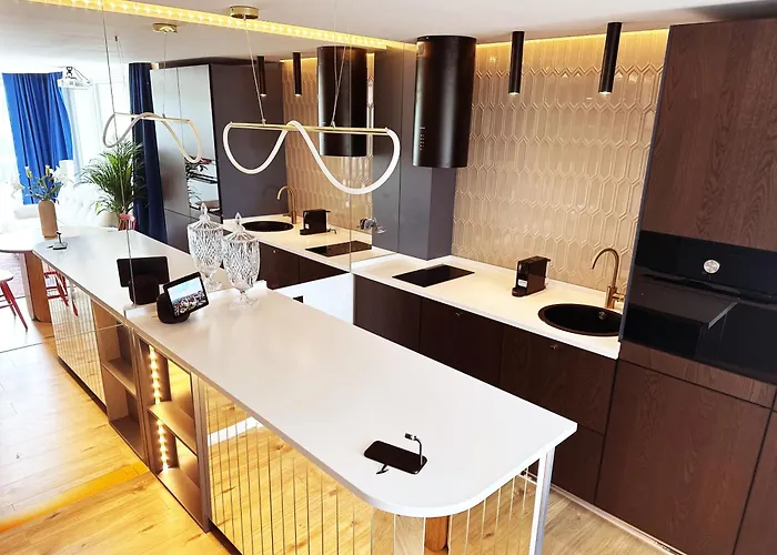 Ambient Lounge With Sundeck And Free Parking * Bratislava