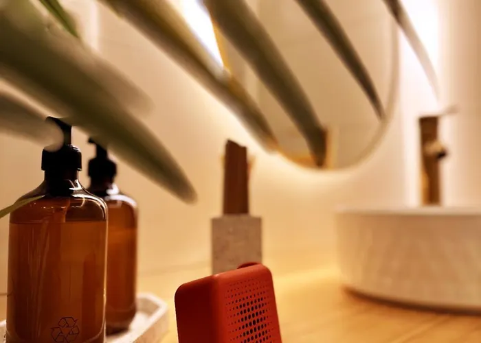 Ambient Lounge With Sundeck And Free Parking Apartament *